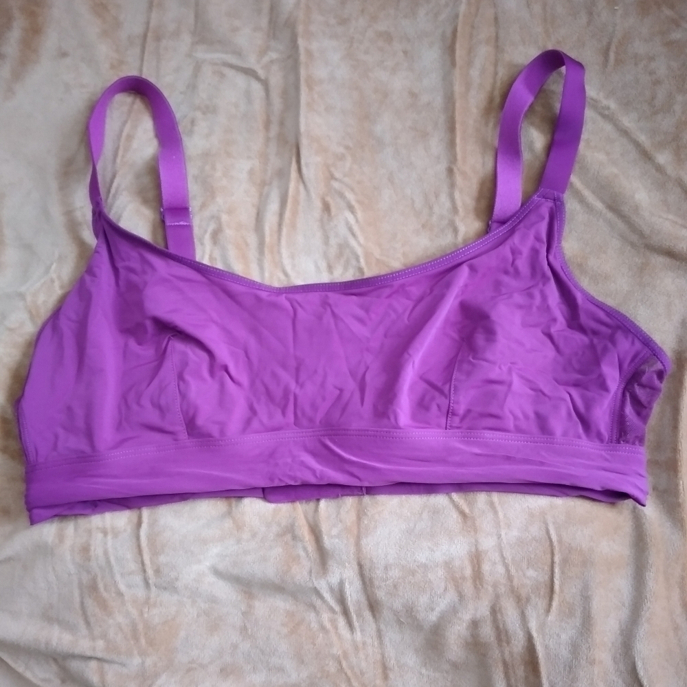 Plum purple bralette by the brand Parade in a size large.